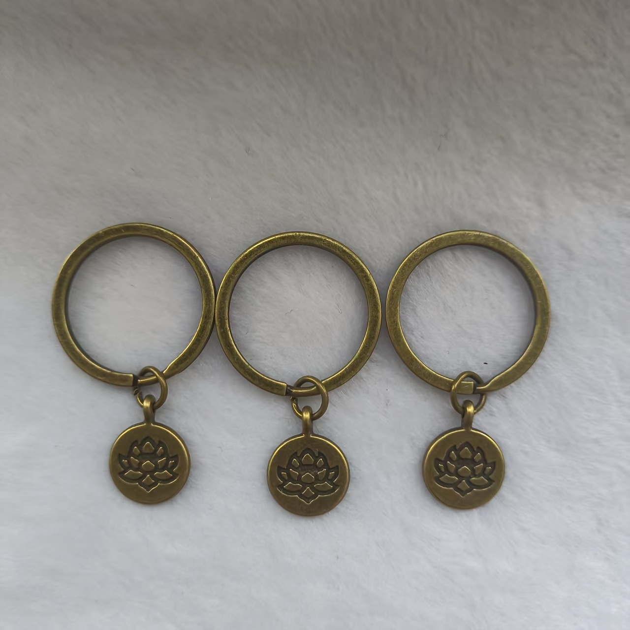 3pcs Double-sided Lotus Yoga Keychain Set